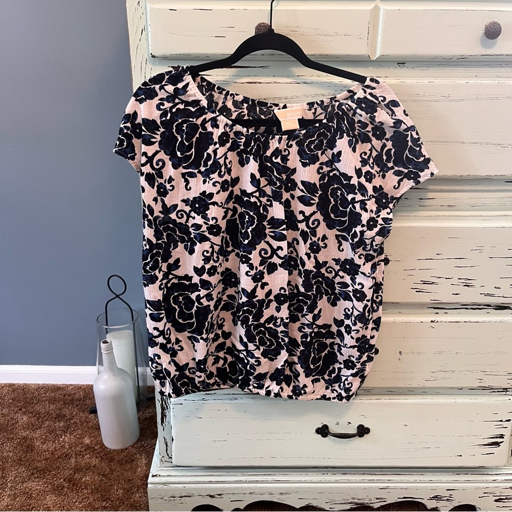 MICHAEL Michael Kors Blue and White Floral Blouse. Womens size PL.